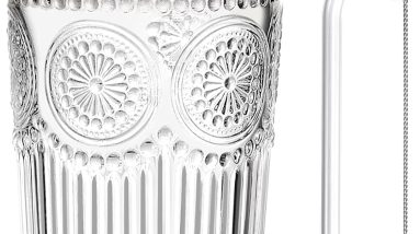 Sip in Style: The Ultimate Review of Glass Cups with Lids and Straws