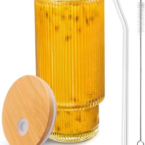 Sip in Style: The Perfect Glass Cups with Lids and Straws for Every Drink!